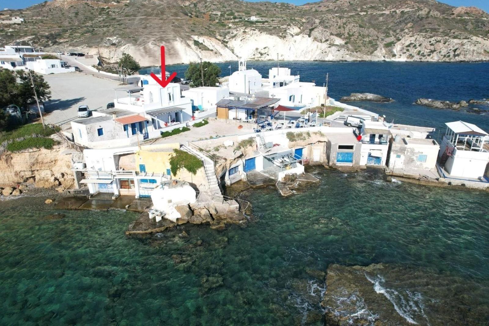 Traditional Waterfront House Mandrakia Esterno foto